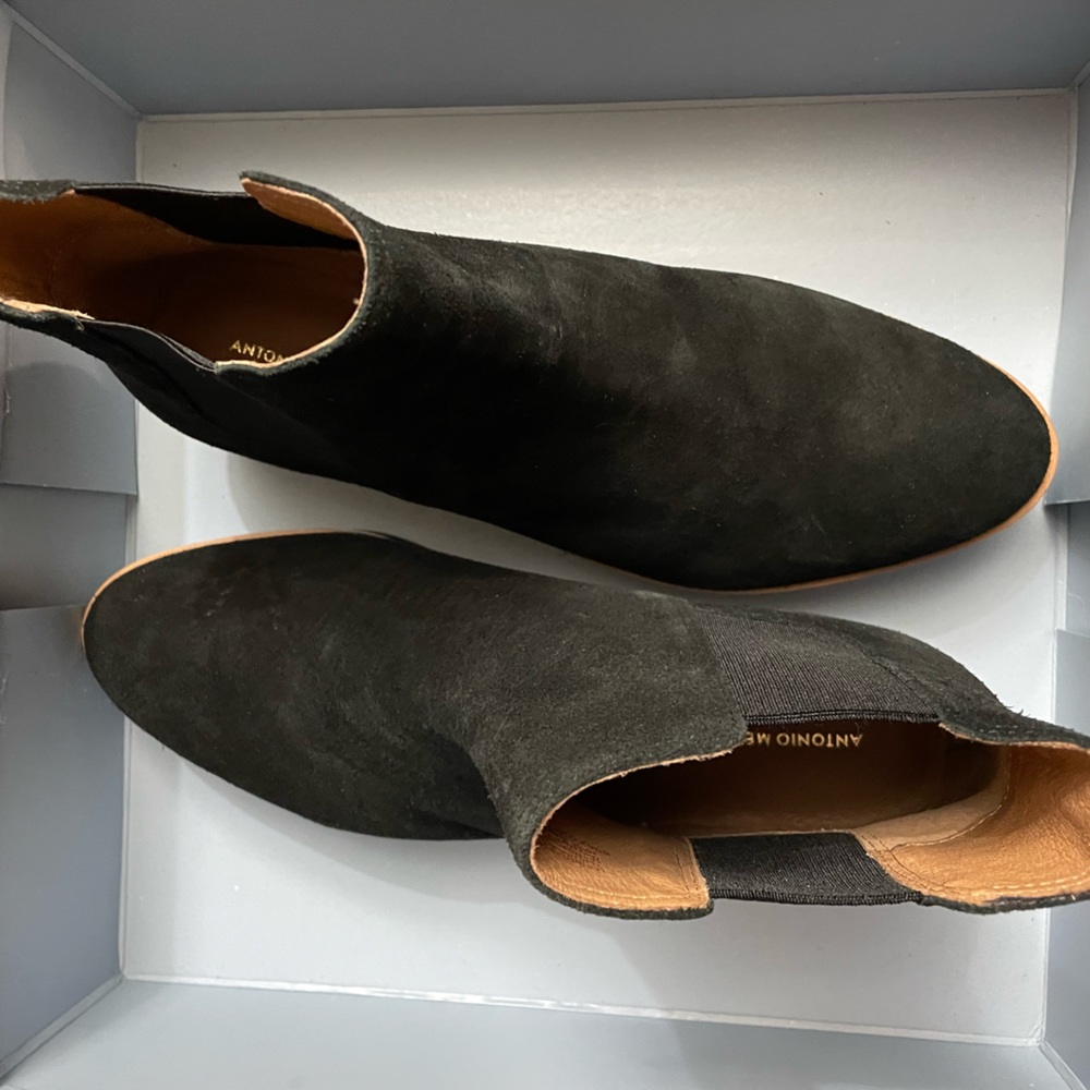 NEW!! CUTE ANTONIO MELANI BLACK SUEDE BOOTS SIZE 8.5